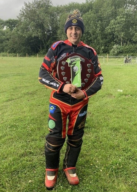 Luke Harris 2 (2).jpg