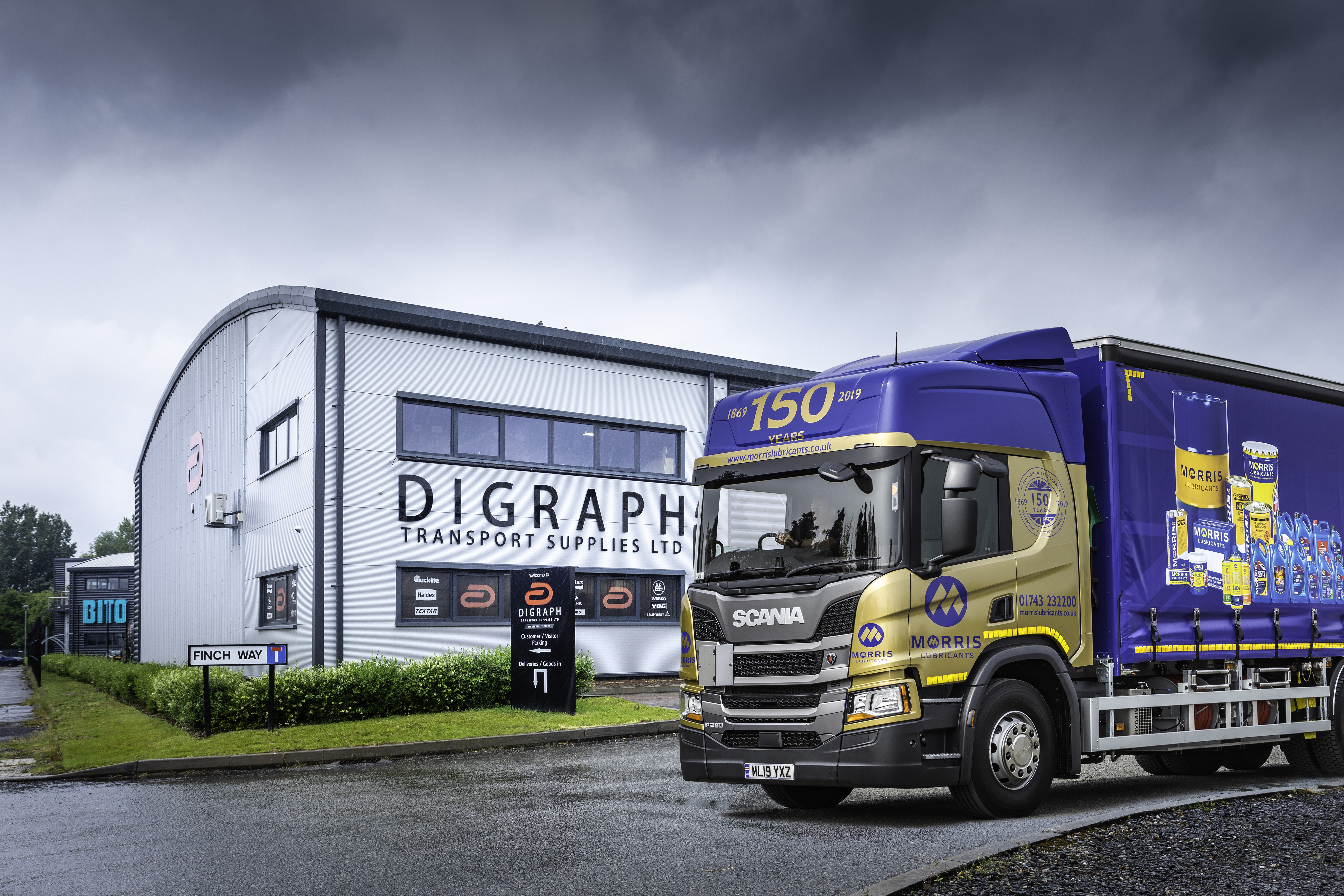 Digraph HQ with Morris 150 truck.jpg